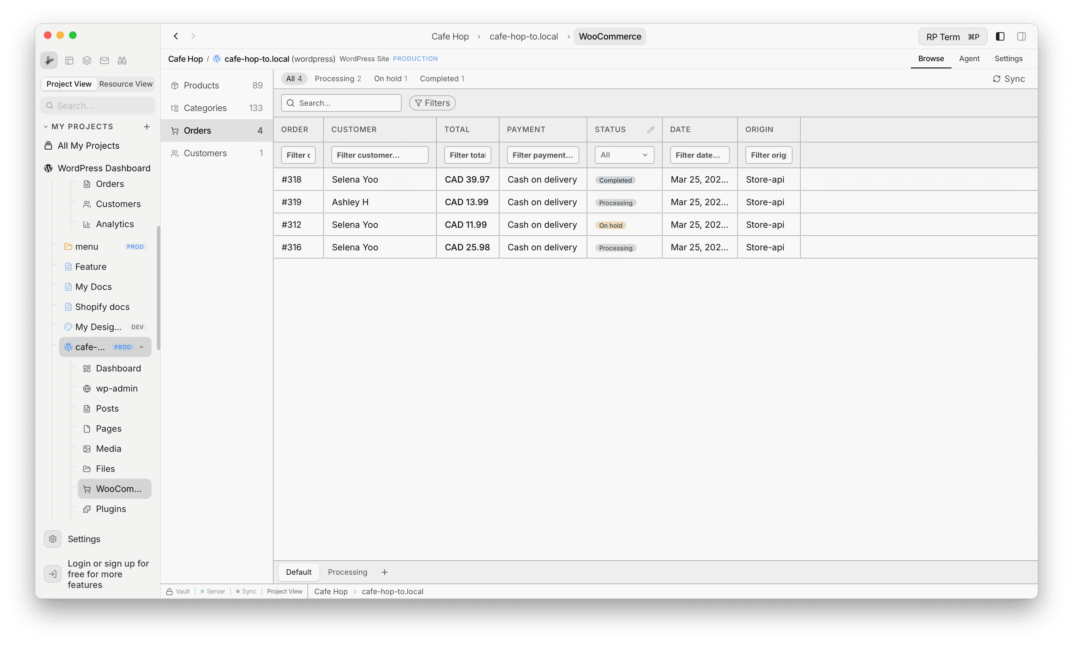 WooCommerce Orders table matching the bullets above